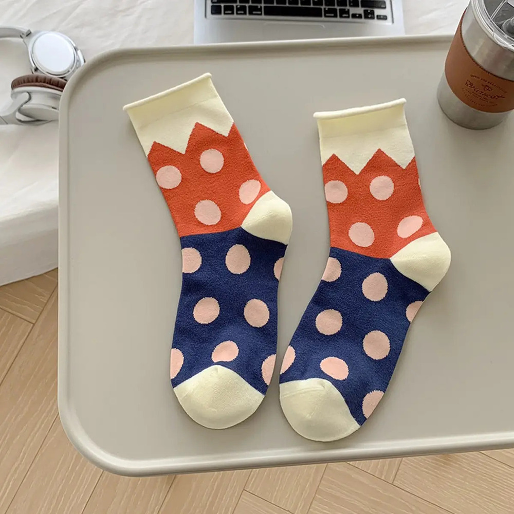 X58 | All-Season Pure Cotton Mid-Tube Polka Dot Socks | Beige | One Size